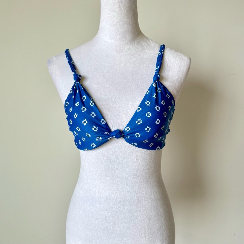 SUMMERSALT Blue and White Knotted Floral Mid Waist Bikini Set—SZ. 4